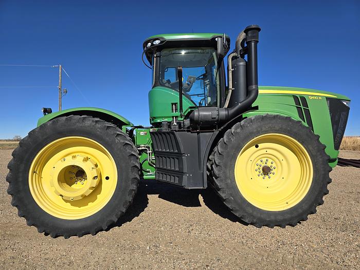 Used 2013 John Deere 9410R Tractor w/ 3400 hrs - PTO