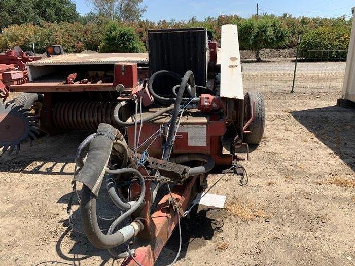Used Freeman 370T 14X22 Chambered baler