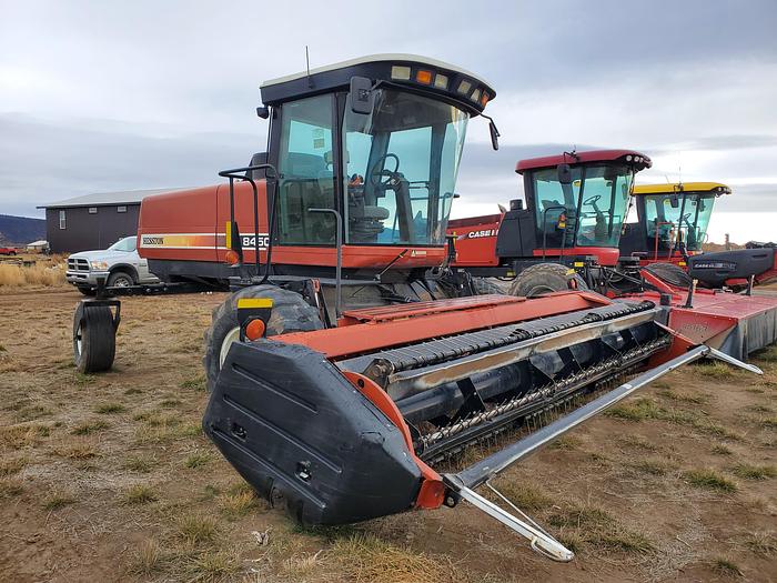 Used 2003 Hesston 8450 Sickle Windrower w/ 16' Sickle Header