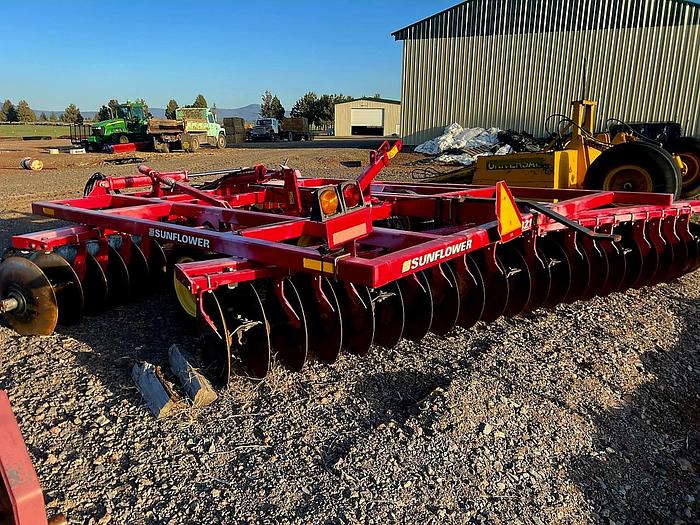 Used 16' Sunflower 1321 Offset Disk