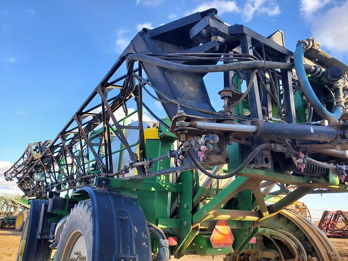 Used 2006 John Deere 4920 Sprayer w/ 4000 hrs