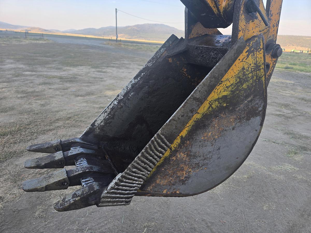 Used Case 580 Super E Backhoe