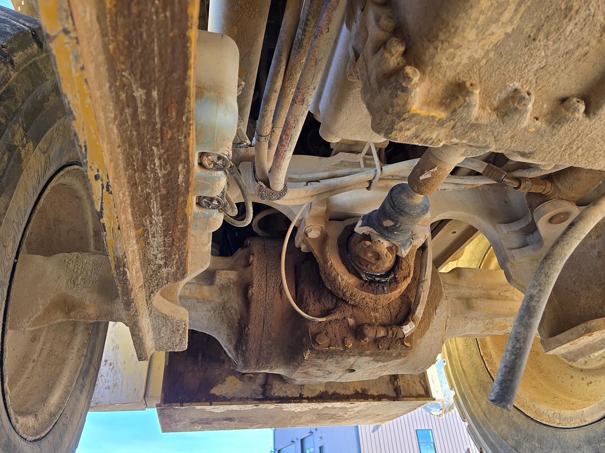 Used 2018 John Deere 624K-II Wheel Loader