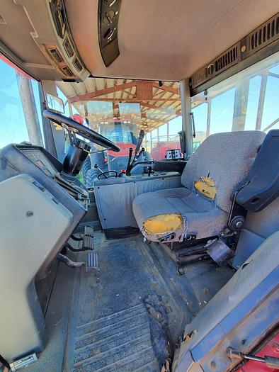 Used 1990 Case 7110 Tractor w/ Loader