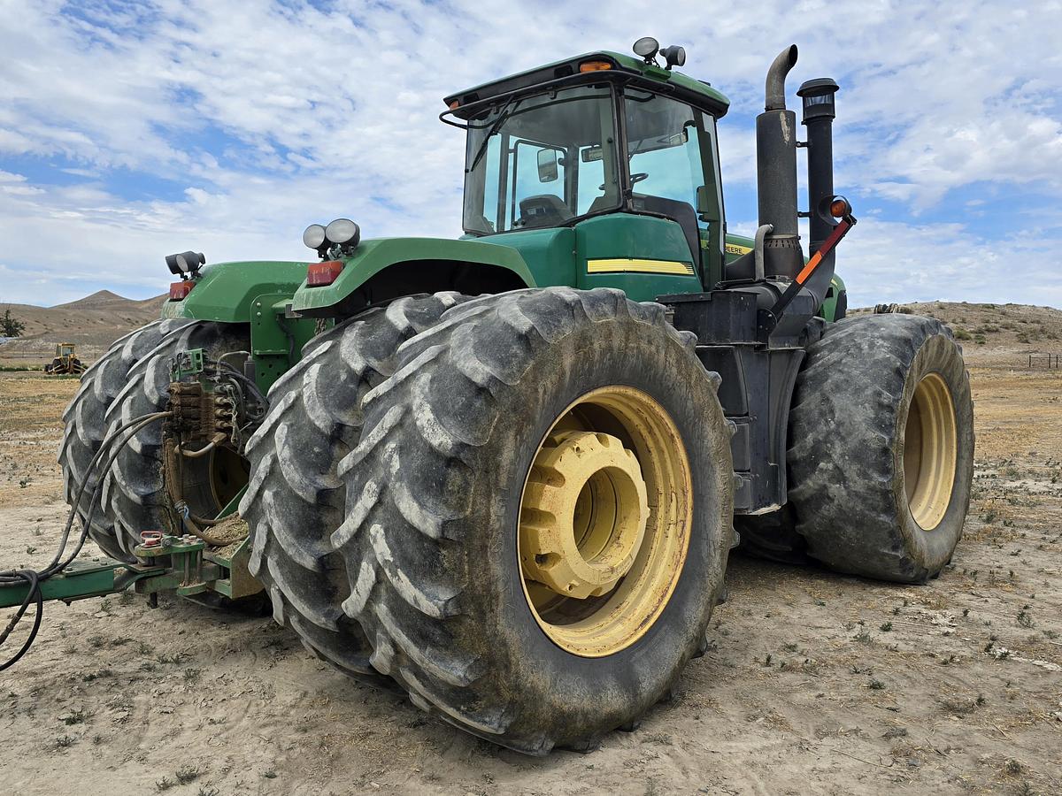 Used John Deere 9530 Tractor w/ 11k hrs