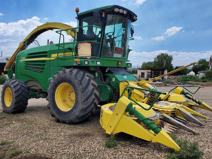 Used 2009 John Deere 7450 Forage Harvester w/ 2 Headers