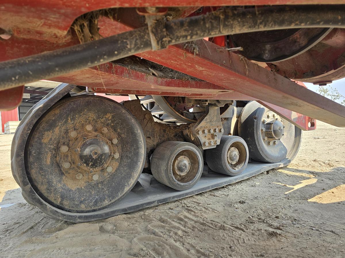 Used 2014 Versatile 450DT Tractor w/ 5000 hrs