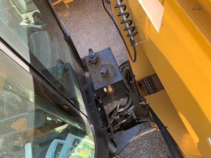 Used Ag-Chem Terragator TG8300B Air Spread