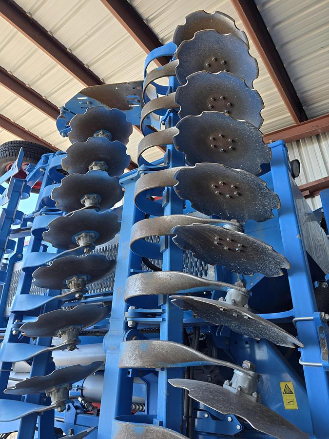 Used 20' Lemken Compact Solitair 9/600KH Air Seeder / Planter
