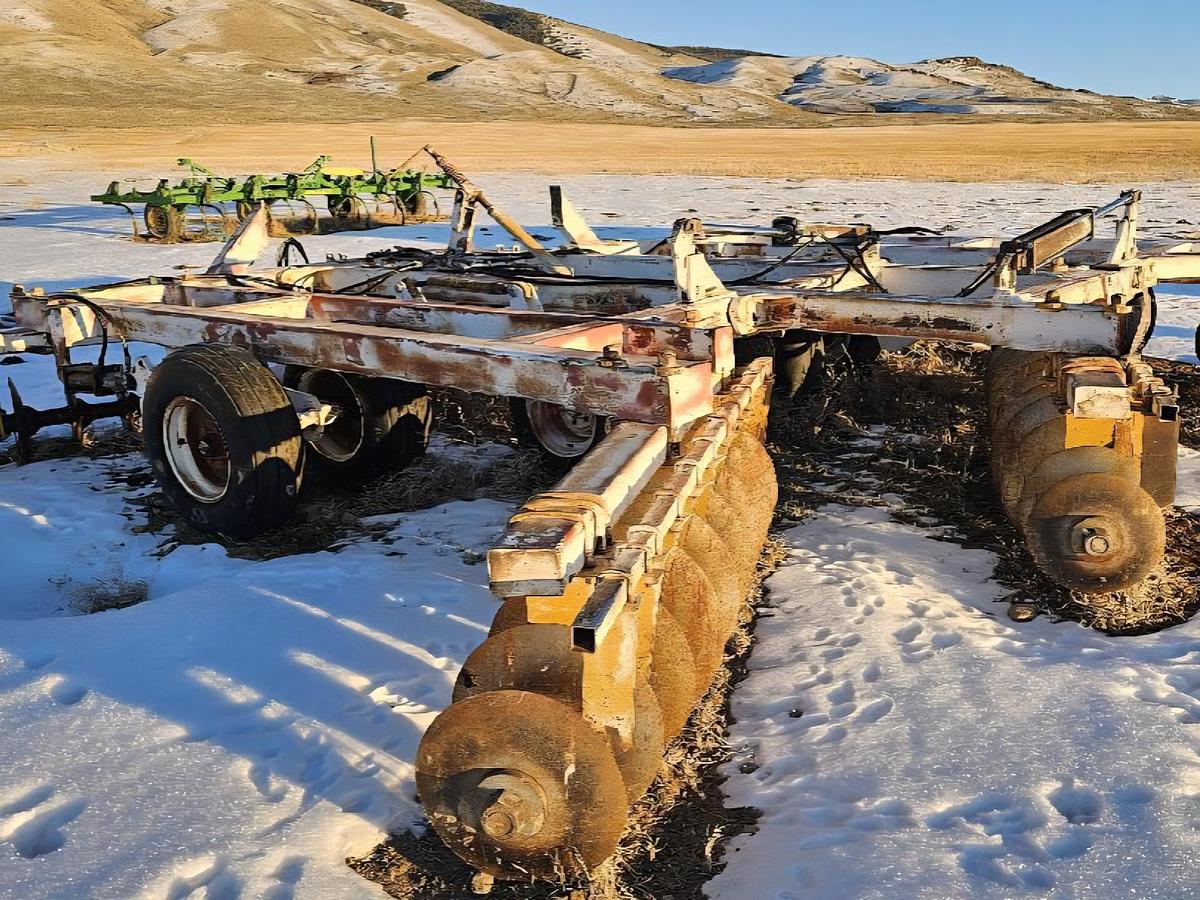 Used 26' Schafer Offset Disk