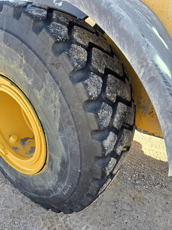 Used 2010 John Deere 644K Wheel Loader