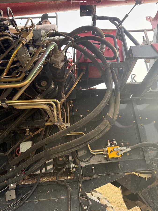 Used 2010 Case 8120 Combine w/ 4000 eng hrs