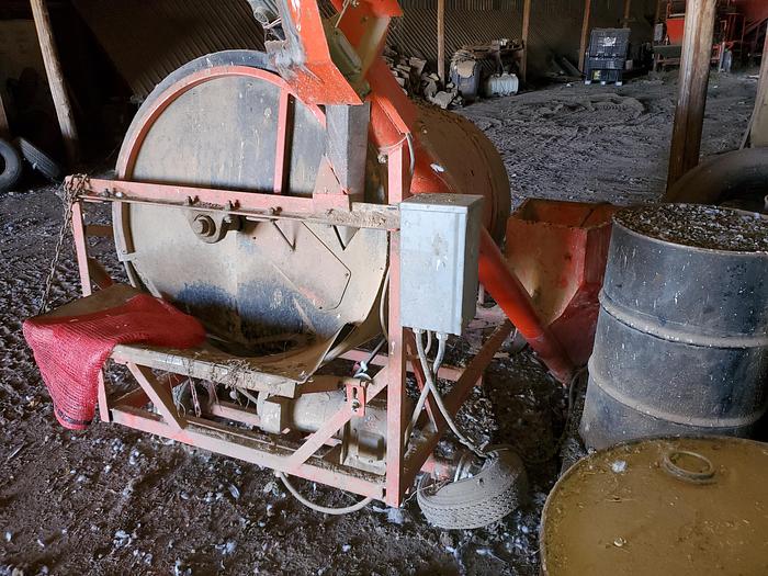 Used Milestone Potato Seed Duster