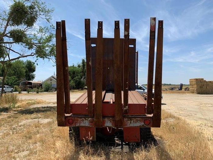 Used New Holland 1095 Bale wagon with Mil-Stak clamp