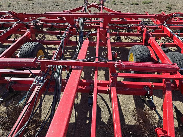 Used 2016 40' Sunflower 6433 Mulch Finisher