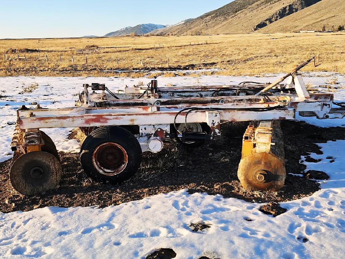 Used 26' Schafer Offset Disk