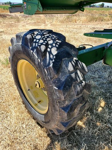 Used 2003 John Deere 9550 Combine w/ 2 Headers ** Superb Condition **