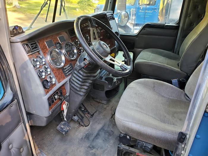 Used 2003 Kenworth T800 Super Heavy Duty Dump Truck ** New Factory Engine w/ Warranty **