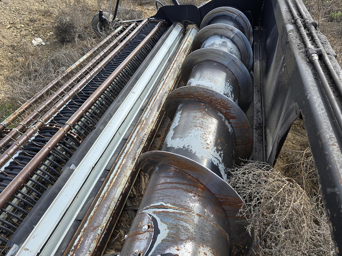 Used 22' Convey-All Pickup Header