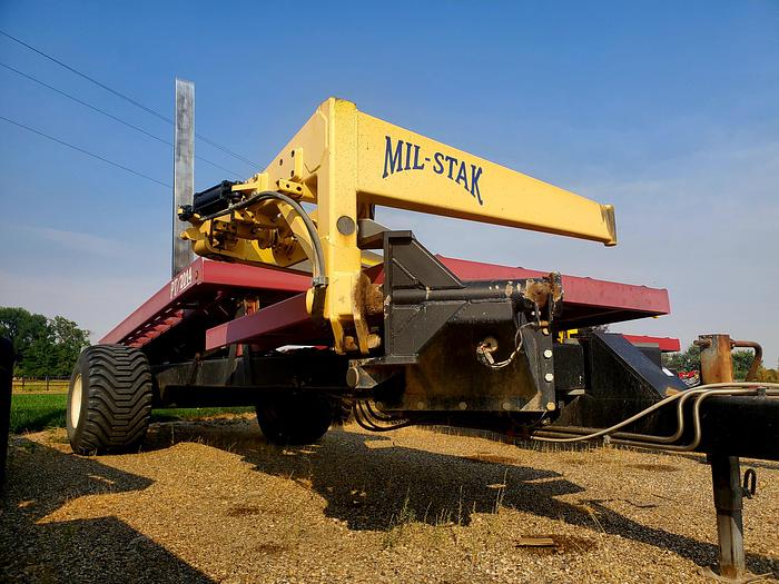 Used 2014 Mil-Stak PT/2014 Bale Stacker