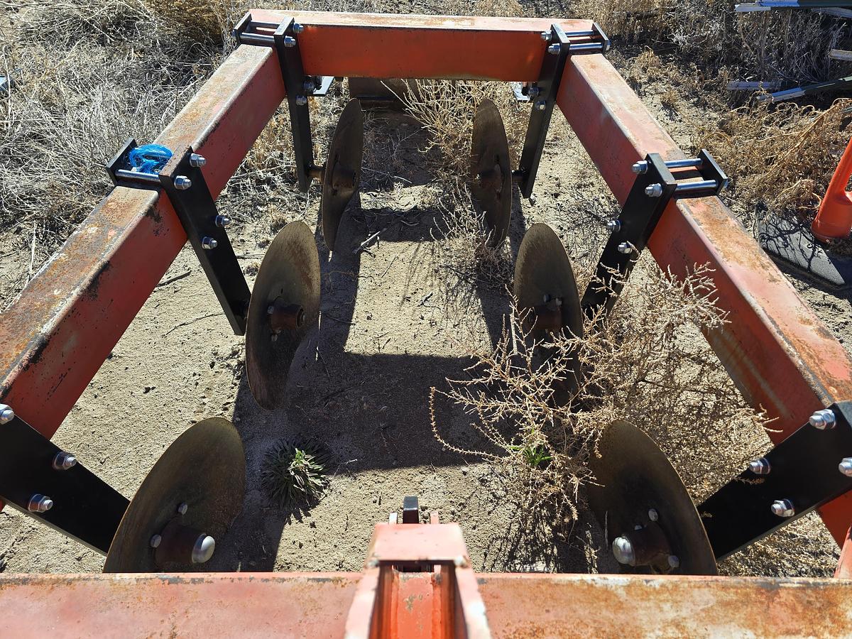 Used Pivot Track Filler