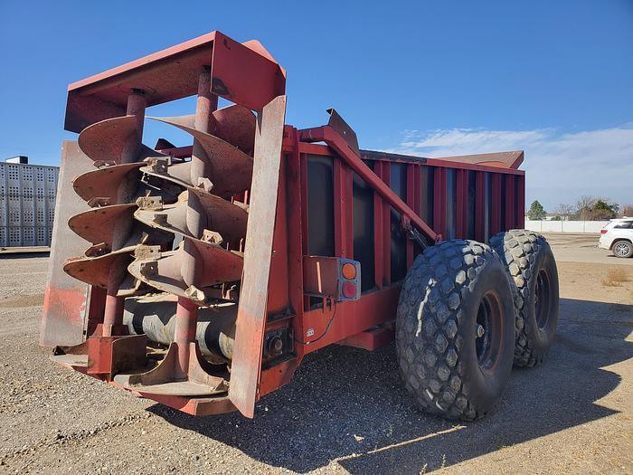 Used Roto-Mix 532-16 Manure Spreader