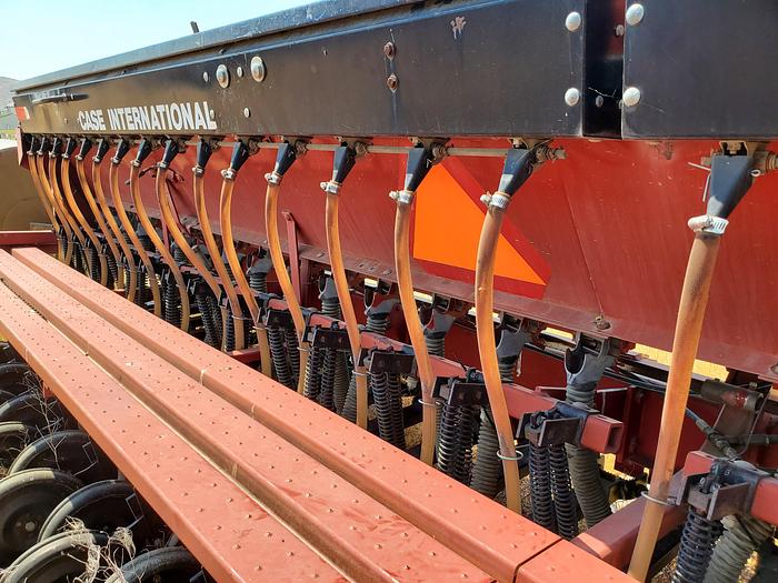 Used 20' Case 5400 Grain Drill w/ Small Seed Box