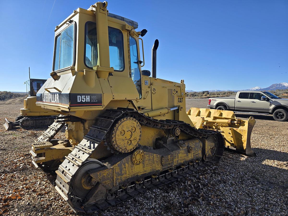 Used 1988 Caterpillar D5H Dozer