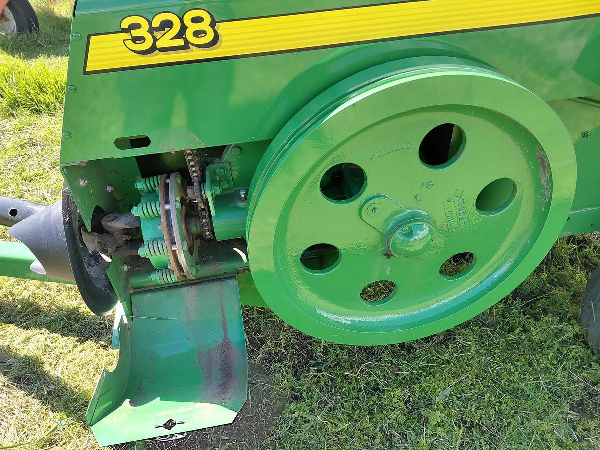 Used 2023 John Deere 328 Baler ** Like New **