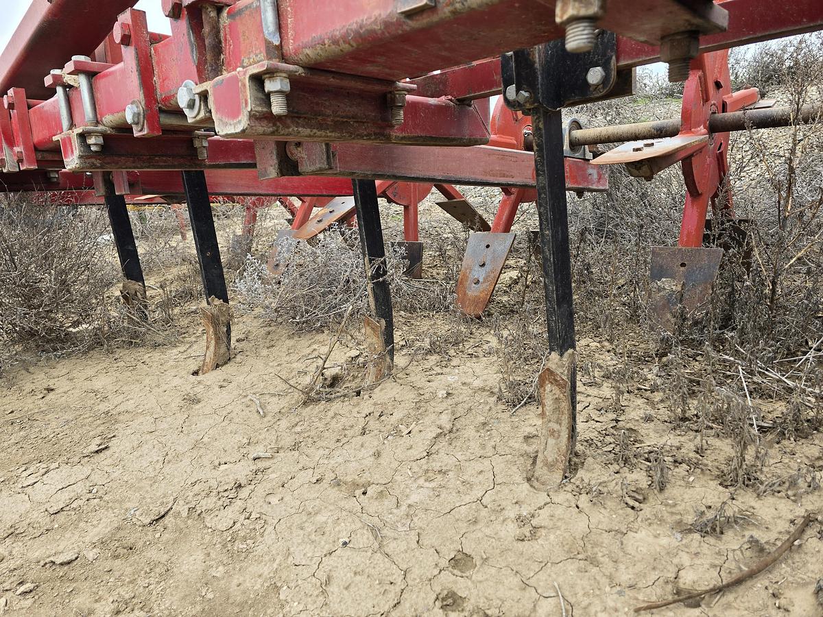 Used 12R22 Dammer Diker