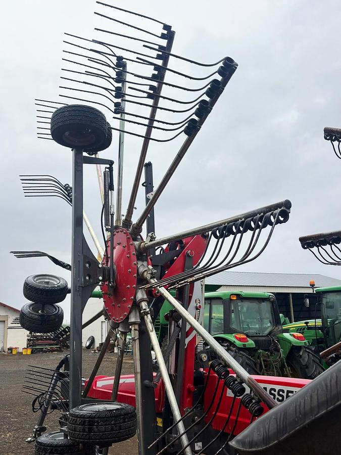 Used 2023 Massey Ferguson RK842SD-TRC PRO Rotary Rake