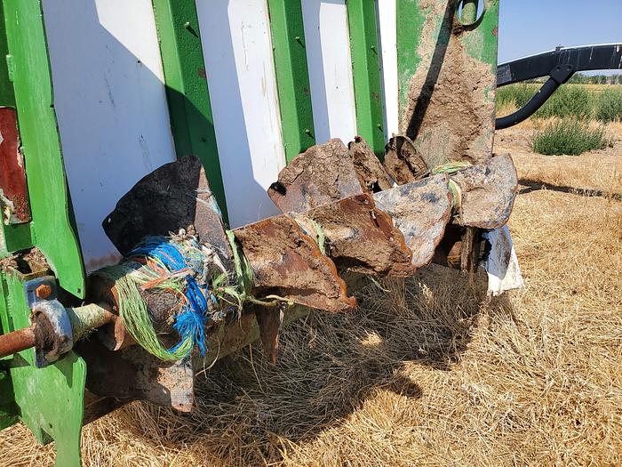 Used Frontier MS1455H Manure Spreader