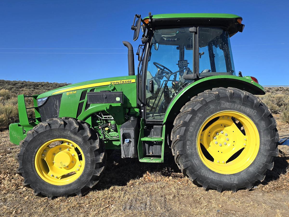 Used 2020 John Deere 5115M Tractor w/ 1100 hrs ** Loader Ready **