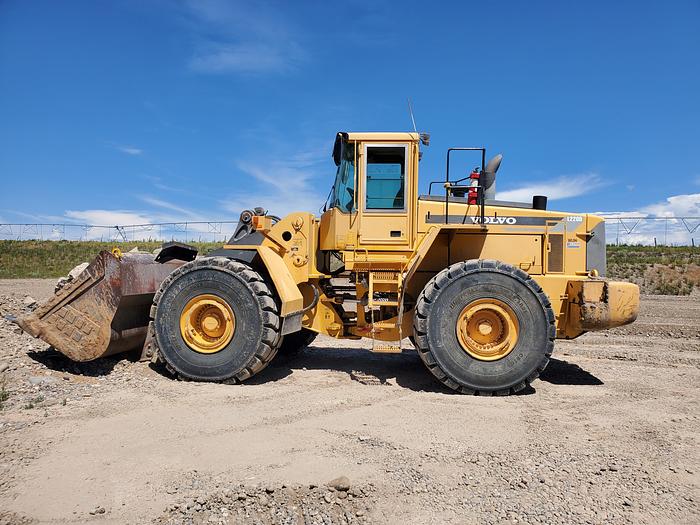 Used 1999 Volvo L220D Wheel Loader