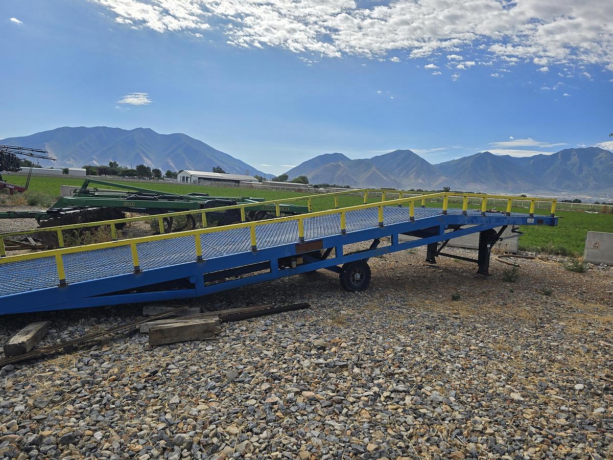 Used ZTCL Loading Ramp