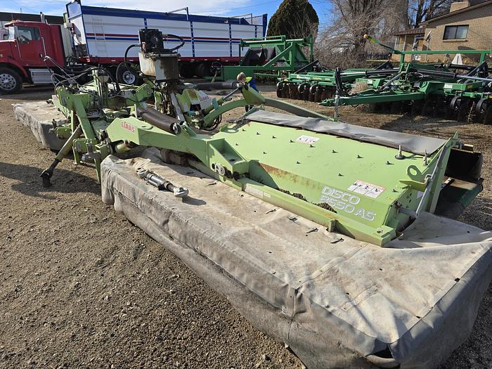 Used 26' Claas Disco 8550AS Triple Mower
