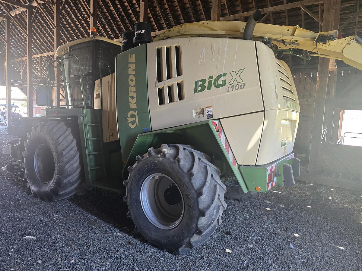 Used 2012 Krone Big X 1100 Forage Harvester + Headers