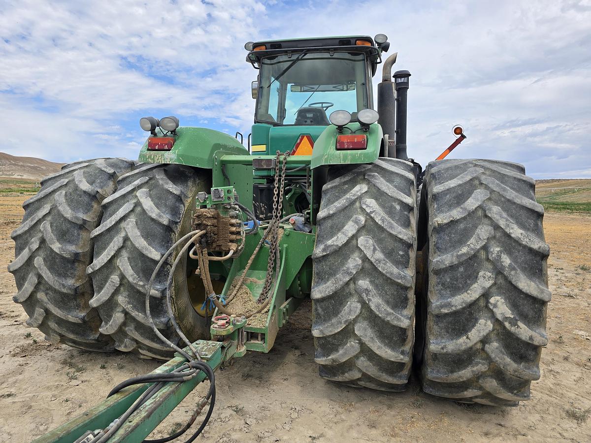 Used John Deere 9530 Tractor w/ 11k hrs