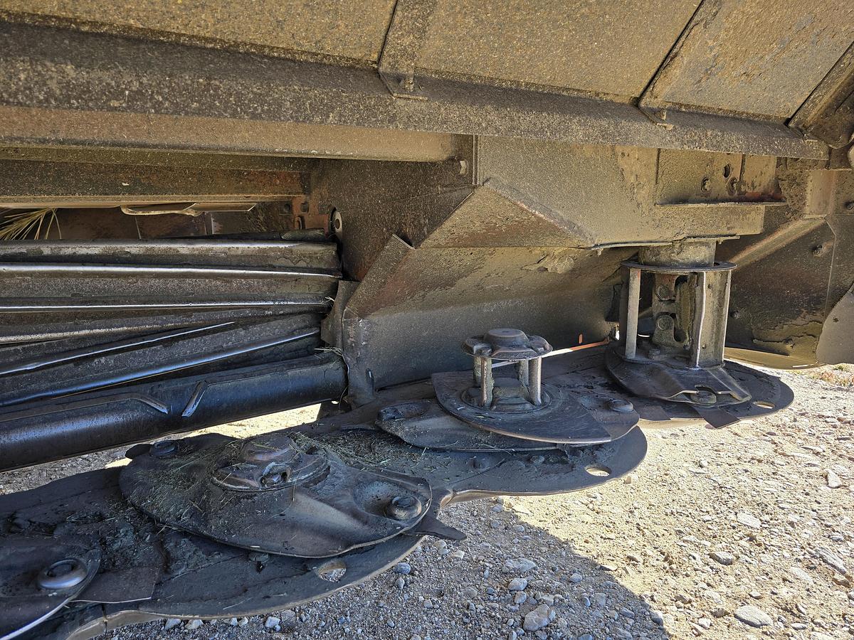 Used Massey Ferguson 9635 Rotary Windrower