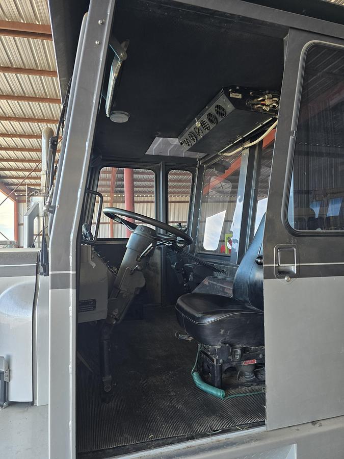 Used 2013 RoadRunner Hay Squeeze