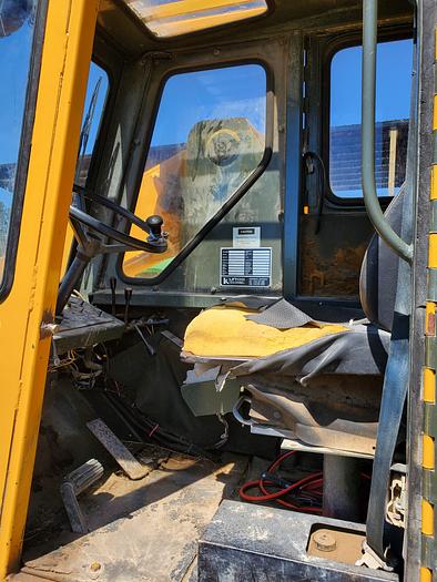 Used 1993 LiftKing 10R 6200 Telehandler