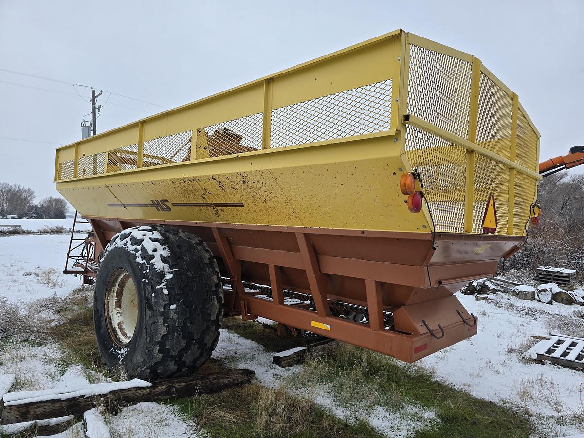 Used H&S 30-Ton Sugar Beet Cart