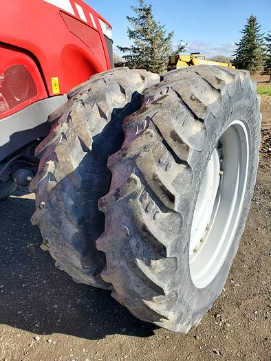 Used 2012 Massey Ferguson 8670 Tractor w/ CVT