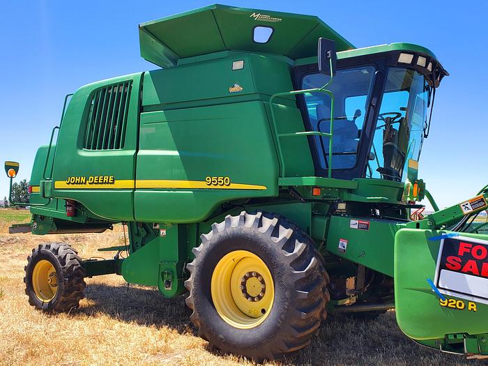 Used 2003 John Deere 9550 Combine w/ 2 Headers ** Superb Condition **