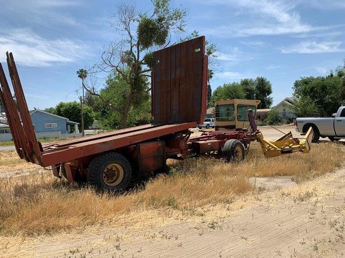 Used New Holland 1095 Bale wagon with Mil-Stak clamp