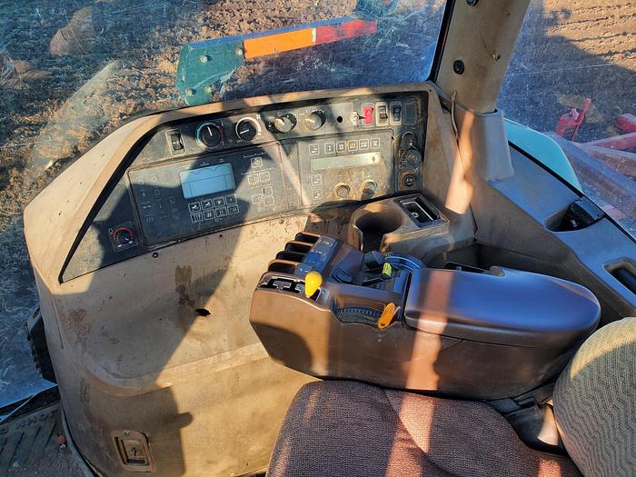 Used 2000 John Deere 8410 Tractor