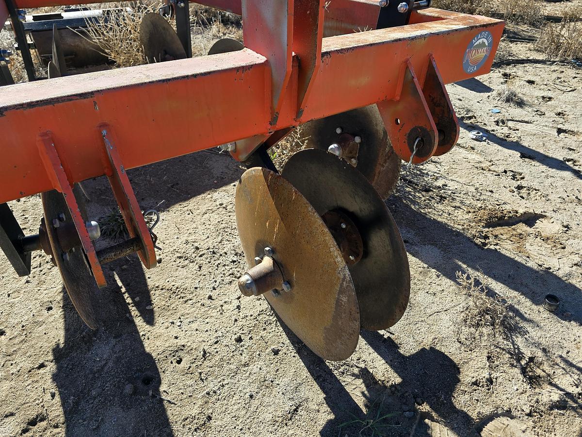 Used Pivot Track Filler