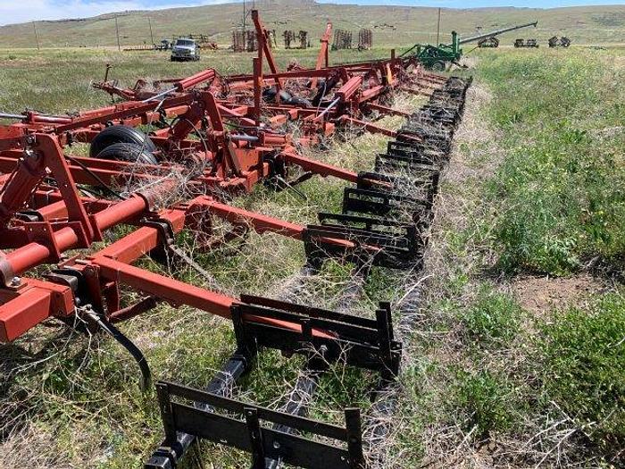 Used Case IH 5800/4300 Field Cultivator 50 ft
