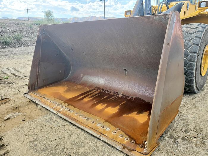 Used 2003 Volvo L220E Wheel Loader