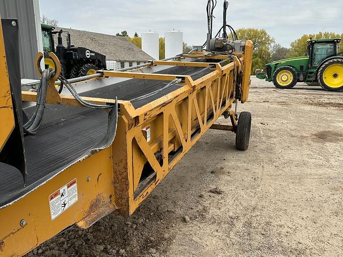 Used 2015 Double L 4530 Potato Scooper